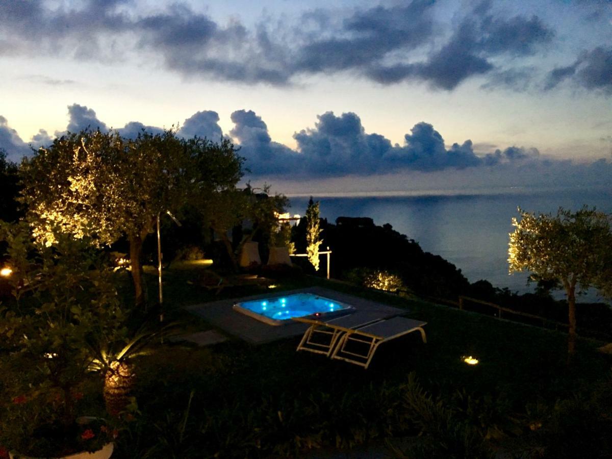 Agapanto Luxury Accommodation Casamicciola Terme Kültér fotó